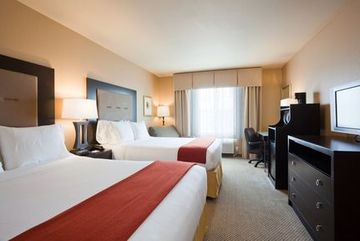 Holiday Express & Tulsa Ne, Claremore, An Ihg
